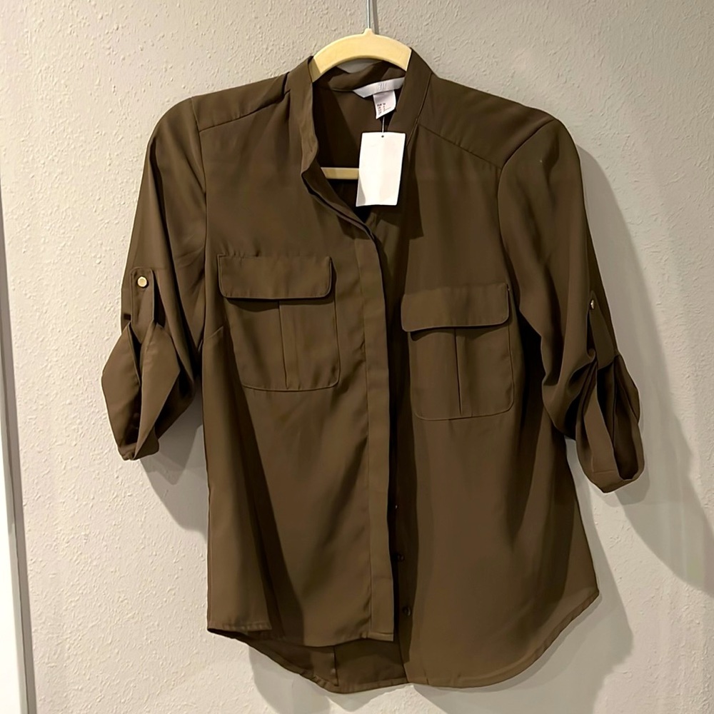 H&M blouse, dark green, new w/tags.